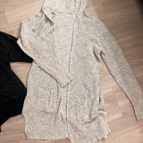 Cardigan Bundle - Picture 3 of 4